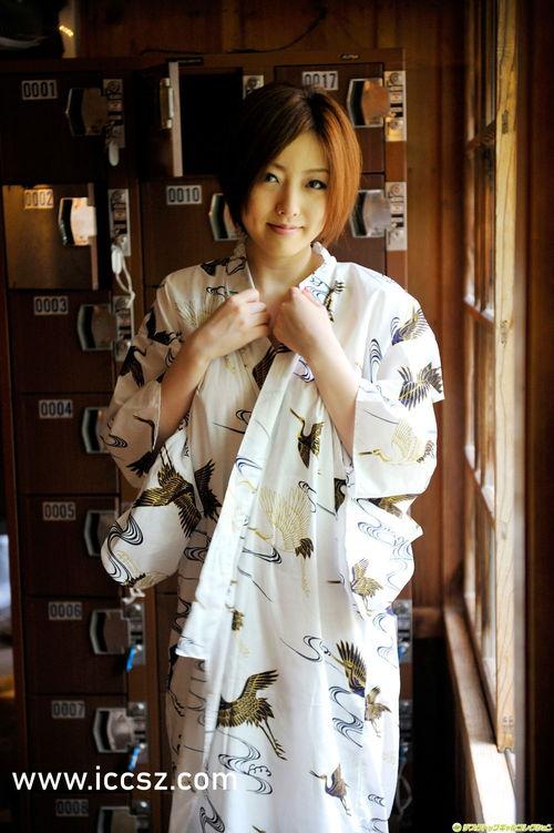 国产偷倩视频,揭秘神秘偷窃事件背后的真相  第2张